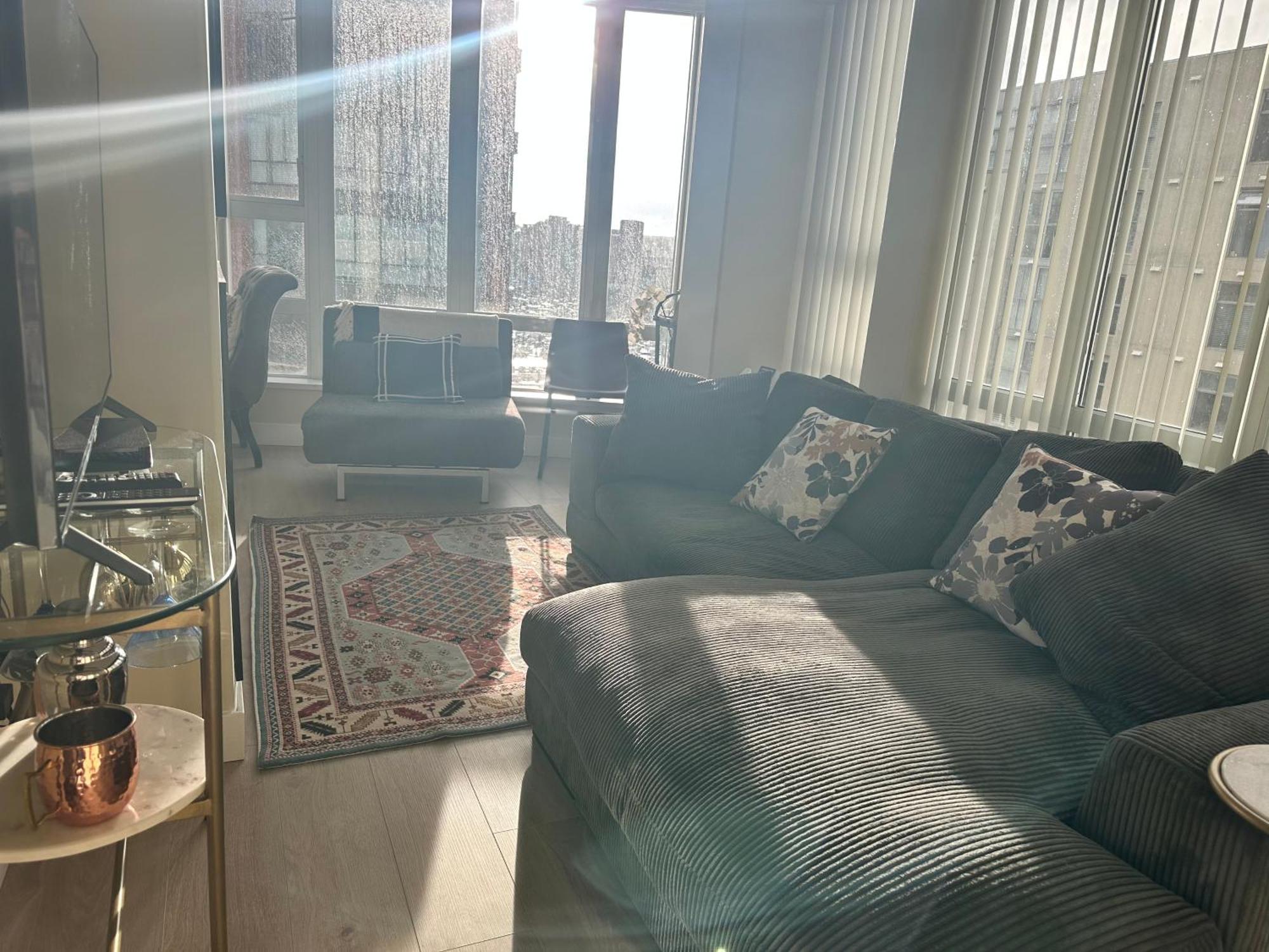 Penthouses Of Beach Ave Ванкувър Екстериор снимка